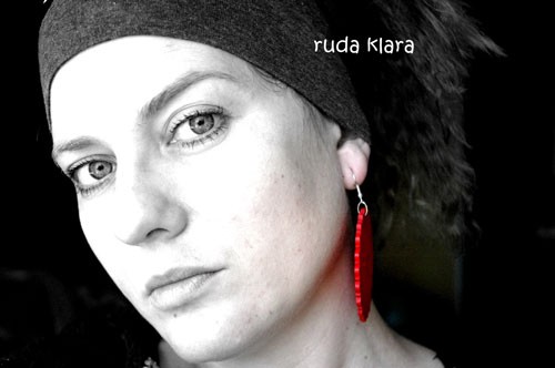 czerwony kapturek cierpi na brak szarych komórek ruda klara
