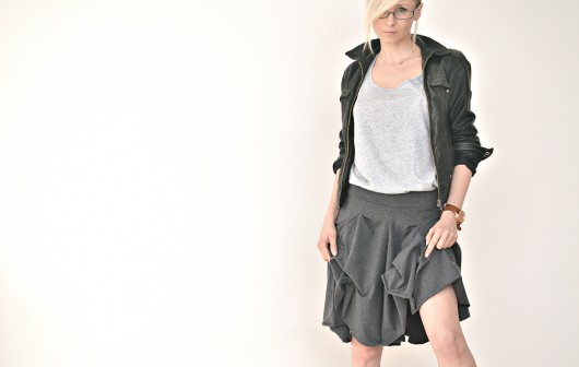 Skirt Up Grey DONT NEED NO SAMURAI