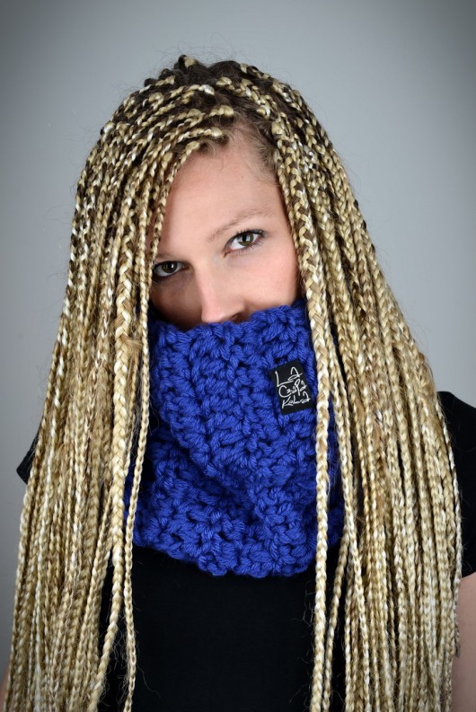 szale damskie Komin Monolit 11 - ULTRAMARYNA