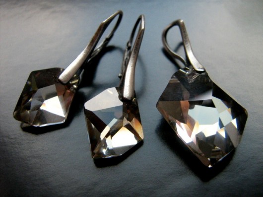 kryształ Swarovski w oksydzie Lahovska