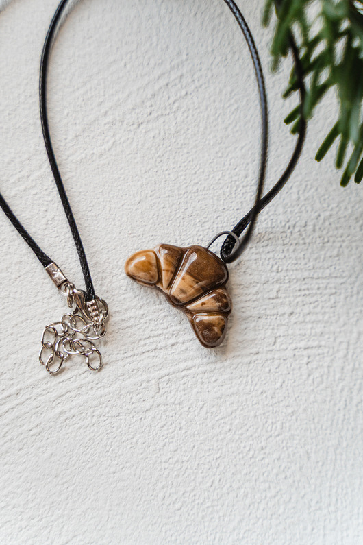 wisiory Ceramiczny naszyjnik ROGAL