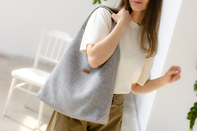torby na ramię Torba HOBO "Triangle" z plecionki tapicerskiej