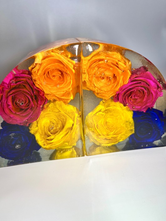 zakładki do książek Podpórki do książek z żywicy z wiecznymi różami