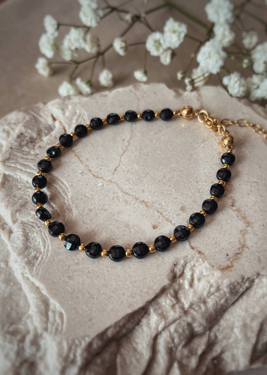 bransoletki z kamieni naturalnych Bransoletka pozłacana z kamieni naturalnych Spinel