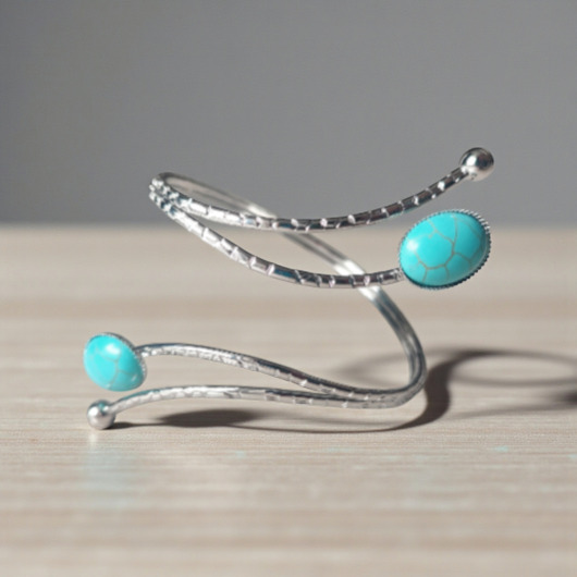 bransoletki z kamieni naturalnych Turkus bransoletka otwarta na nadgarstek i ramię