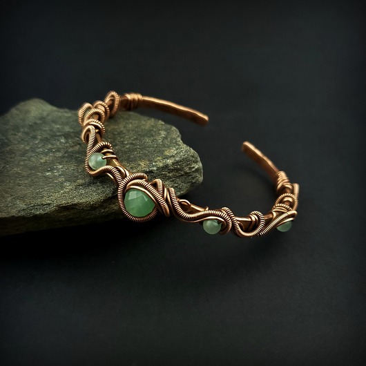 bransoletki wire wrapping Ozdobna bransoleta mankietowa z awenturynem