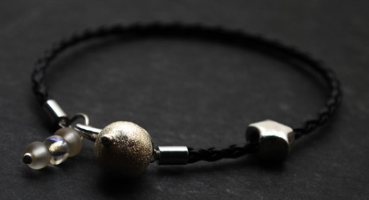 Simple vol 11. - bransoletka Buy or Die