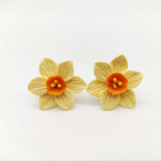 kolczyki z masy plastycznej Kolczyki sztyfty żółte narcyzy handmade stal nierdzewna 2,5 cm