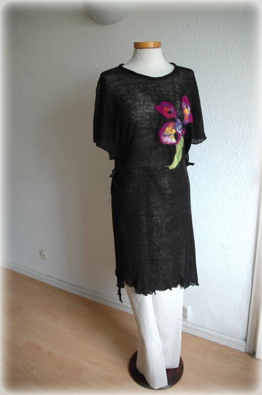 Sleeveless tunic malowane lnem