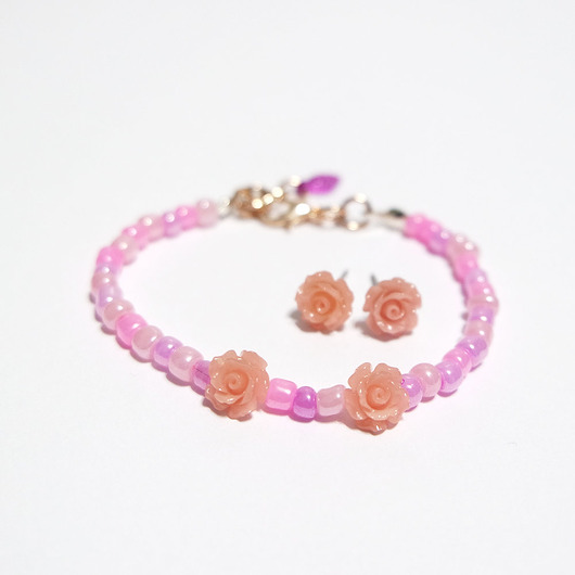 bransoletki - inne Komplet - Pudrowe różyczki - koraliki