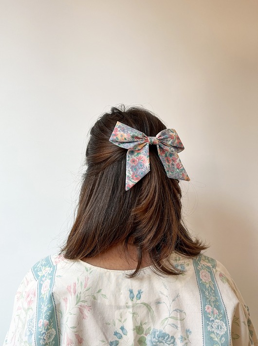 spinki i klamry do włosów Klamra-kokarda do włosów /RIRI/