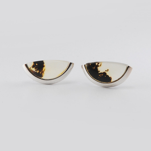 kolczyki srebrne Kolczyki srebrne Split z bursztynem z inkluzjami