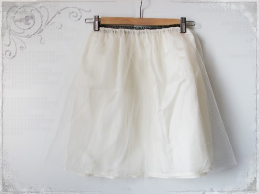 Delikatna tiulowa spódniczka - S/M/L Olga POKRYWKA