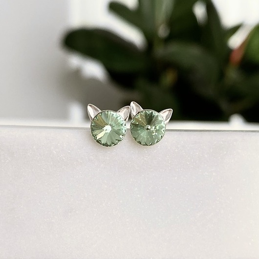kolczyki swarovski Kolczyki - kryształy Swarovski - kotki Chrysolite (mniejsze)