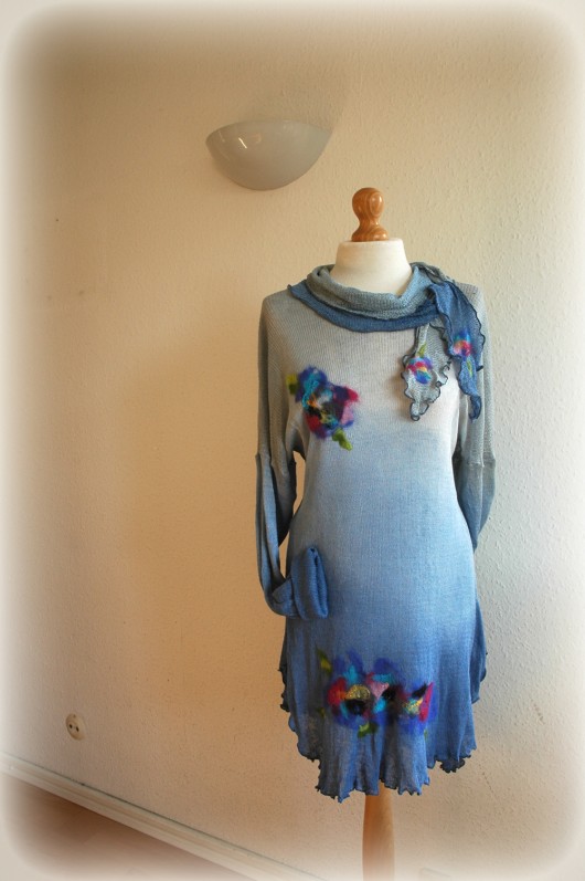   Blue tunic malowane lnem