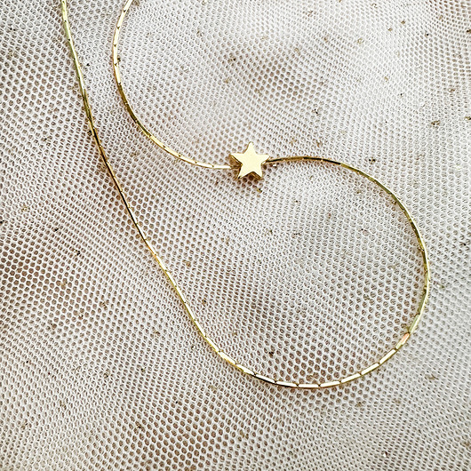 złote naszyjniki Naszyjnik z GWIAZDKĄ , delikatny naszyjnik choker złota gwiazda