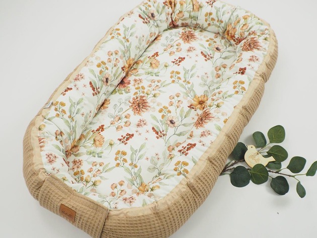 akcesoria do łóżeczek Kokon Niemowlęcy Vintage Flowers Waffel Beżowy