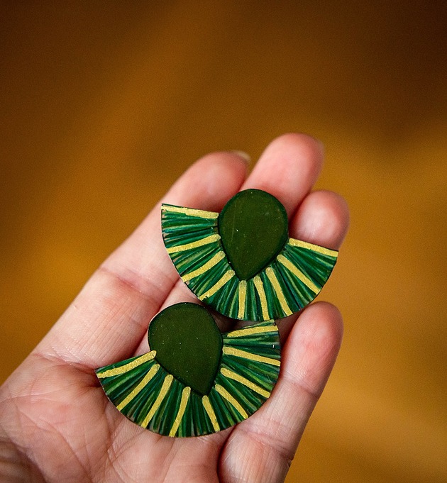 klipsy Duże  zielono złote geometryczne  klipsy