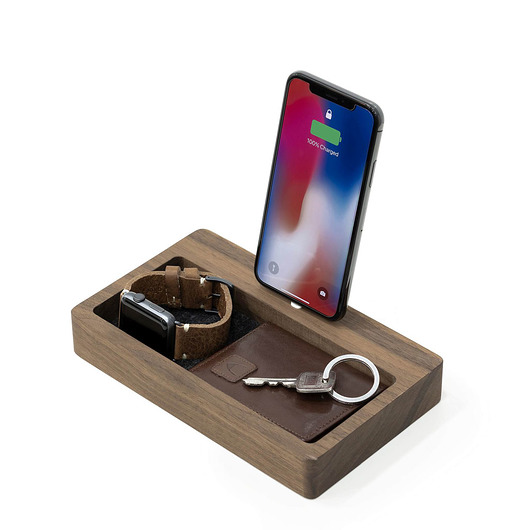 Stacja ładowania iPhone i organizer Oakywood