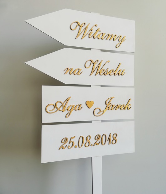 dodatki ślubne Biały drogowskaz złote napisy + gratis