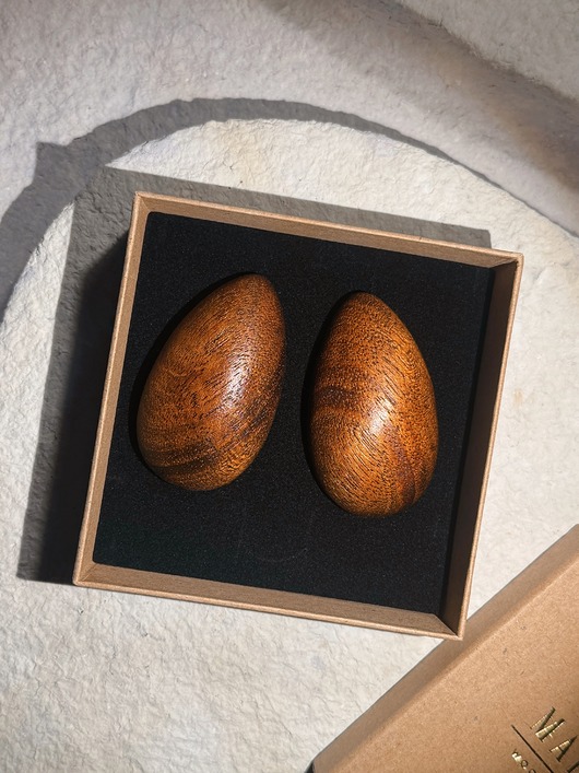 kolczyki drewniane Drewniane kolczyki Cocoon