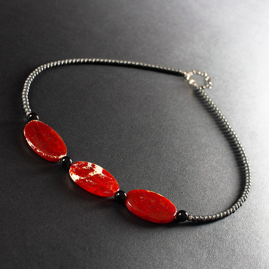 kolie Naszyjnik z agatem, onyksem i hematytem. [SN17]