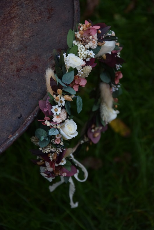 Ślubne ozdoby do włosów Wianek na głowę z stabilizowanych kwiatów