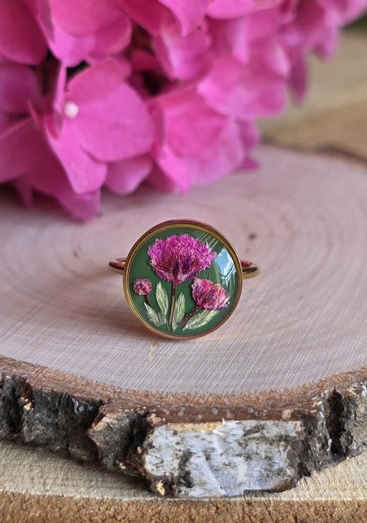 pierścionek z żywicy Pierścionek złoty różowy kwiat prawdziwy żywica zielony dziewczęcy
