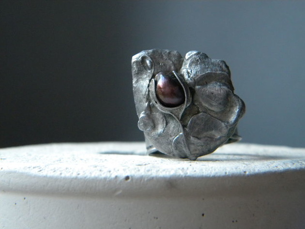pierścionki - różne Roman Ancient Ring ;) fioletowa perła