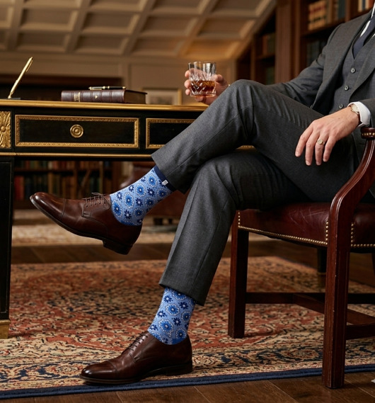 skarpetki męskie Kolorowe skarpetki w niebieskie kwiatki