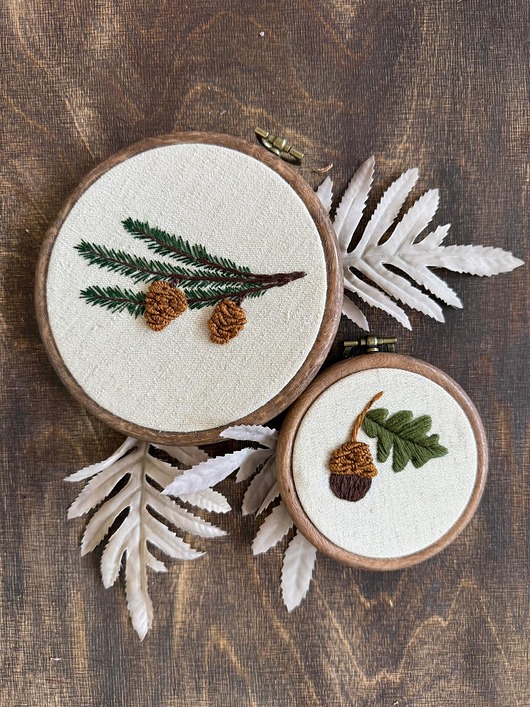 Ozdoby na ścianę Ręcznie haftowany zestaw obrazków "Motywy lasu"