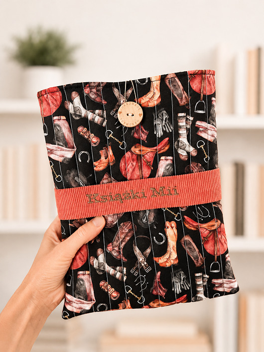 pokrowce i etui - różne Etui na książkę z imieniem ,personalizowane etui dla miłośniczki koni