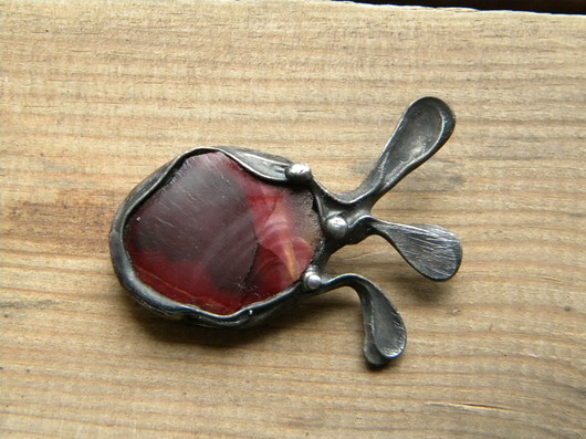 surowy mokait - broszka  Beata Trotter