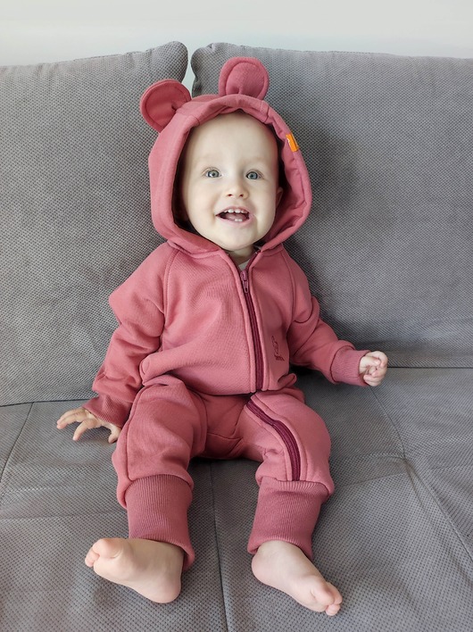 kombinezony dla dziewczynki Kombinezon Miś - malinowy