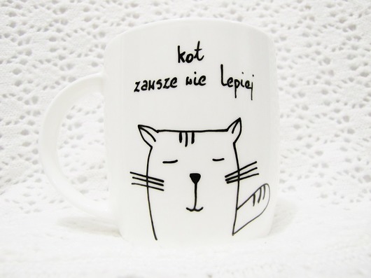 Kubek ręcznie malowany kot zawsze wie lepiej MUKI design