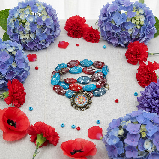 wisiory 6743 duży, czerwony, niebieski naszyjnik z wisiorkiem; wisiorek kwiat