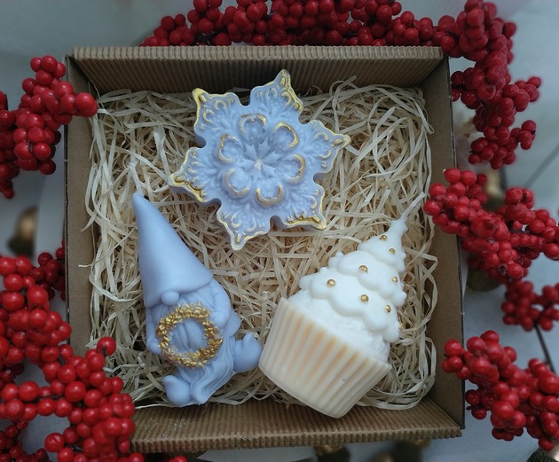 świeczniki i świece Świąteczny zestaw prezentowy