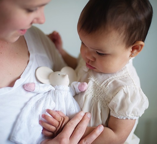 Myszka Meiya DouDou Doll Gryzak kauczuk organic biobambini