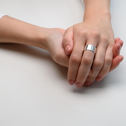 obrączki Szeroki, srebrny, pierścionek-obrączka, doginana . szer. 1,0cm