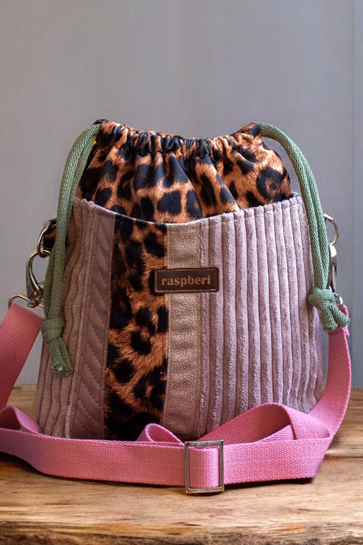 torebki mini Brązowo-różowa patchworkowa listonoszka z kominem panterka