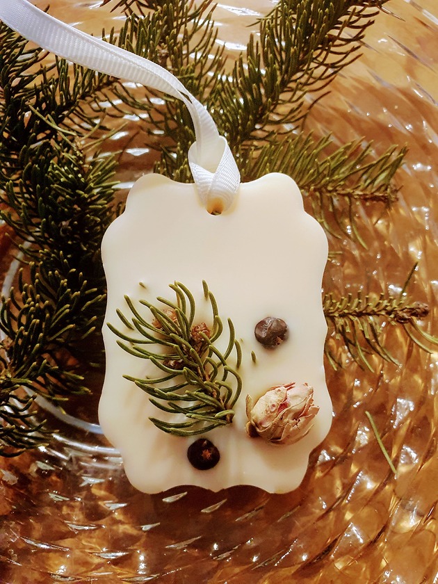 zapachy - inne Zawieszka zapachowa z wosku rzepakowego