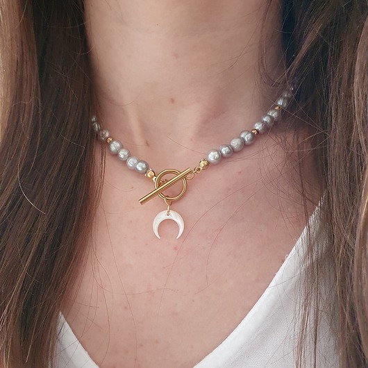 szare perły z księżycem LEI handmade 