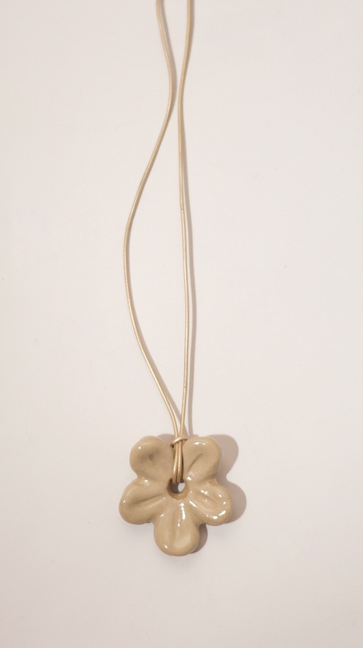 wisiory Zawieszka ceramiczna Kwiat