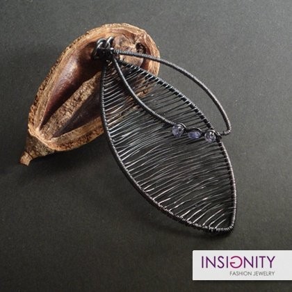 Ametystowe Insignity