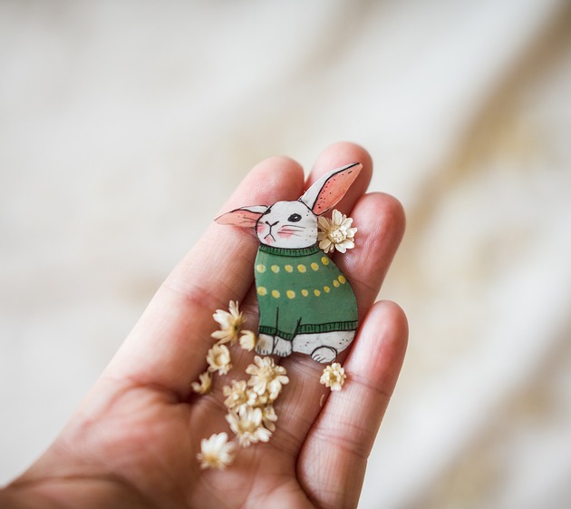 broszki Broszka  zajączek Okruszek