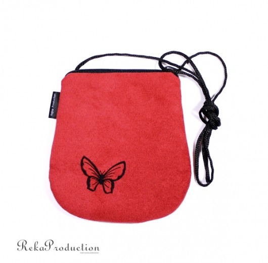 little red with butterfly RękaProduction