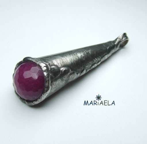 JADEIT WISIORKOWIEC MARIAELA