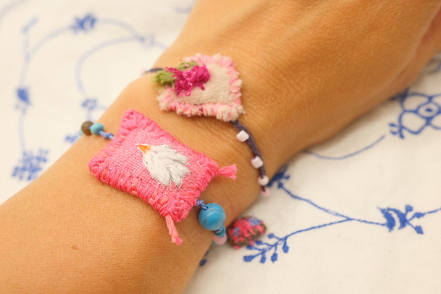 bransoletki - inne Bransoletka embrance