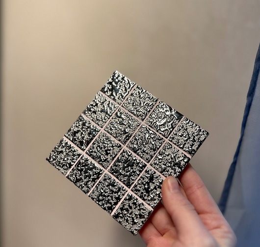 dodatki - różne Srebrna podkładka 4x4