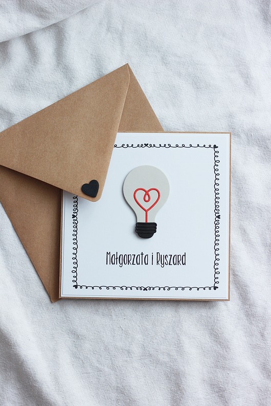 kartki scrapbooking Żarówka. Kartka ślubna z żarówką